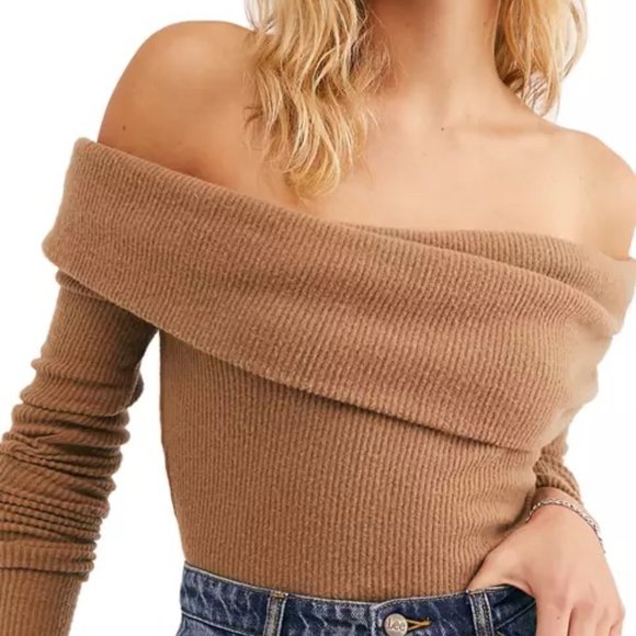 Free People Sweaters - Free People off the shoulder Snowbunny Long Sleeve sweater
